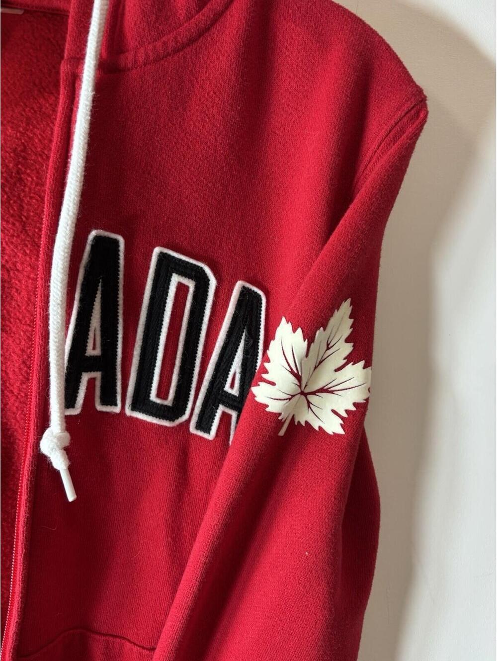 Team Canada Olympics Hoodie Embroidered Logo Hudson's Bay Red Full Zip M Women’s - Picture 3 of 11